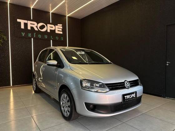 VOLKSWAGEN FOX 1.6 MI 8V FLEX 4P MANUAL VOLKSWAGEN FOX 1.6 MI 8V FLEX 4P MANUAL